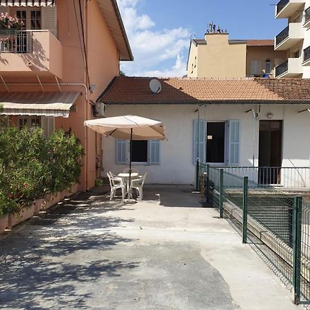 Villa Calme Et Tranquillite Et Un Soupir Menton Exterior foto